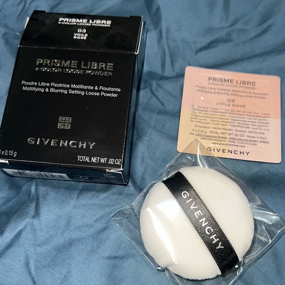 Givenchy Prisme Libre in Voile Rose with Puff -SAMPLE SIZE